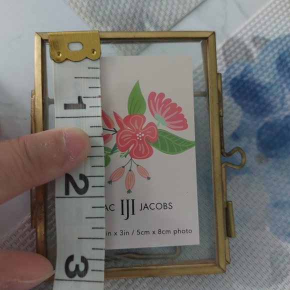 Isaac Jacobs Super Cute Vintage Feel Gold Trim Rusty Mini Photo Frame Stand - Picture 4 of 6